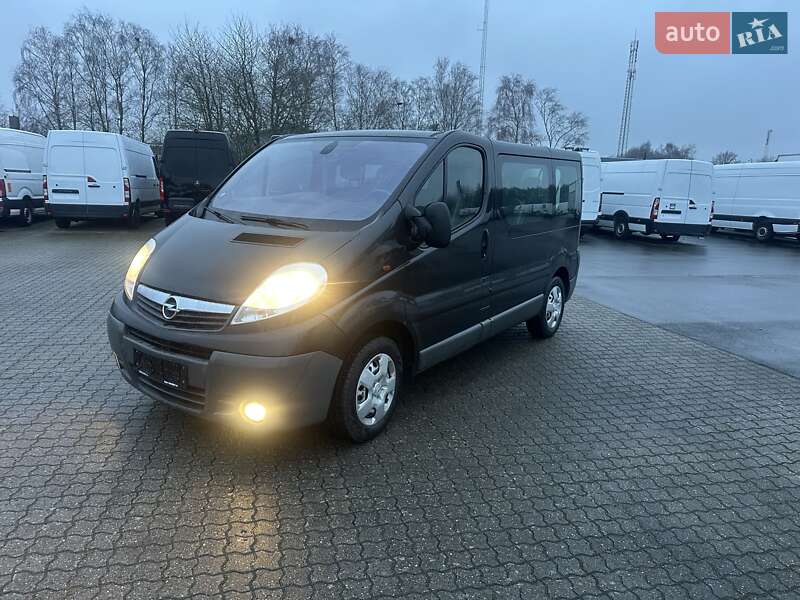 Минивэн Opel Vivaro 2014 в Житомире