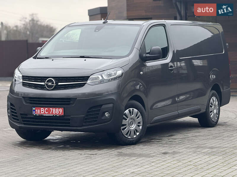 Вантажний фургон Opel Vivaro 2020 в Рівному