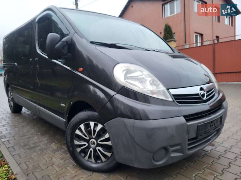 Мінівен Opel Vivaro 2007 в Хмельницькому
