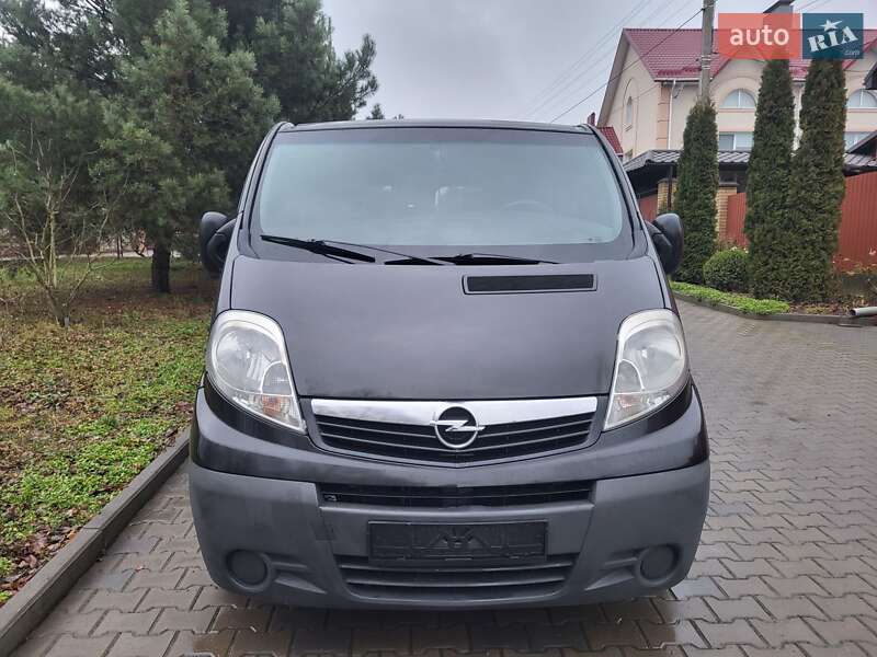 Мінівен Opel Vivaro 2007 в Хмельницькому