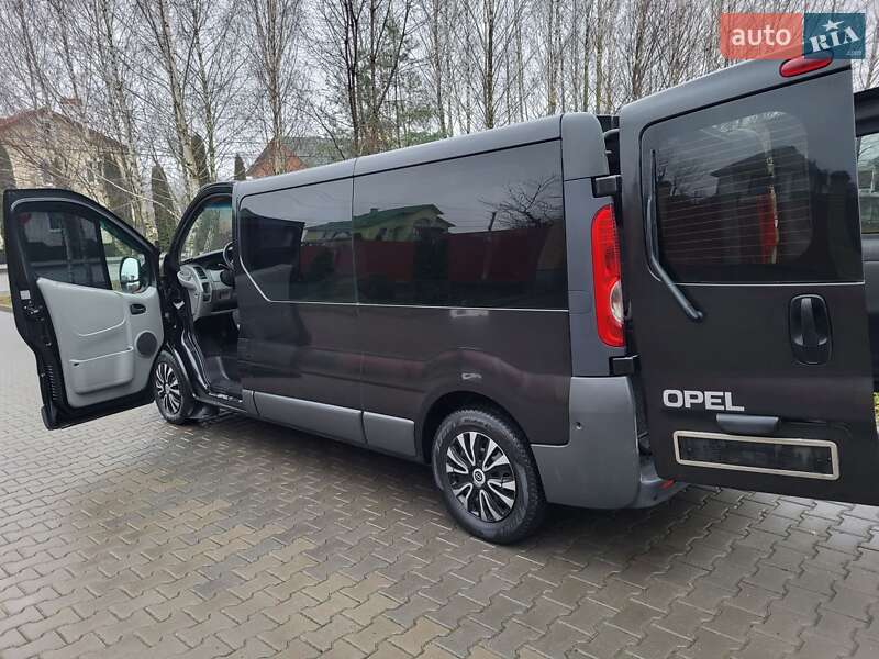 Мінівен Opel Vivaro 2007 в Хмельницькому