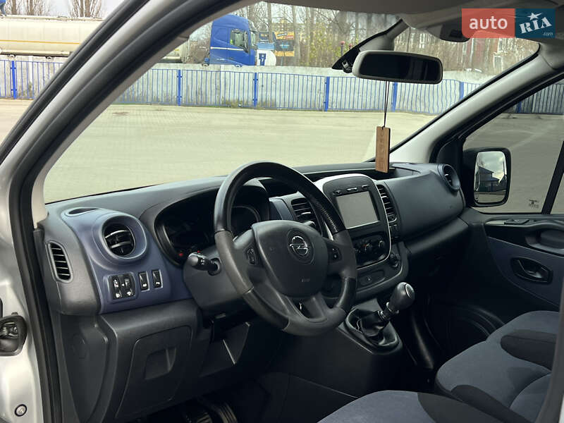 Мінівен Opel Vivaro 2015 в Ковелі фото 49 Мінівен Opel Vivaro 2015 в Ковелі
