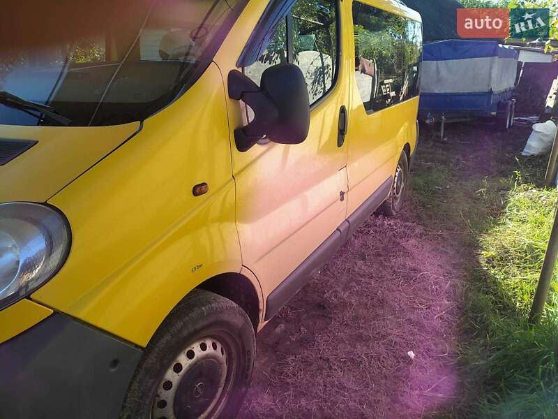 Минивэн Opel Vivaro 2006 в Чернигове фото 3 Минивэн Opel Vivaro 2006 в Чернигове