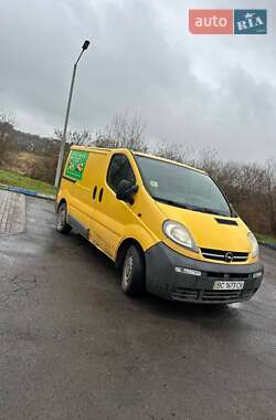 Вантажний фургон Opel Vivaro 2005 в Львові