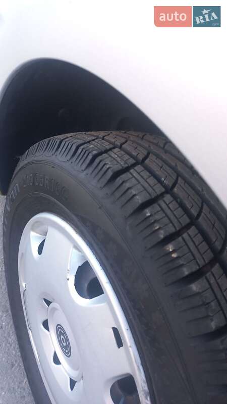 Мінівен Opel Vivaro 2011 в Івано-Франківську