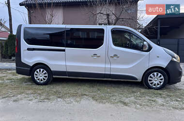 Мінівен Opel Vivaro 2016 в Миколаєві