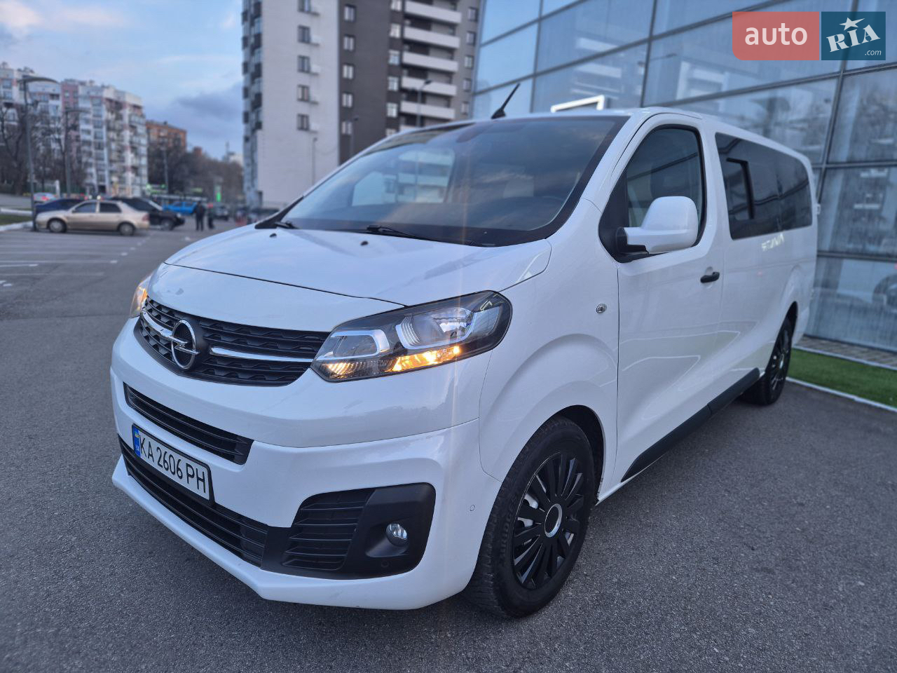 2019 Opel Vivaro - мініатюра 43