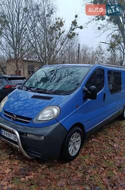 Минивэн Opel Vivaro 2004 в Куликовке