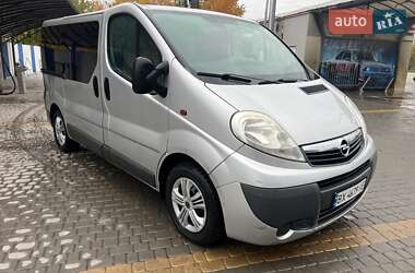 Мінівен Opel Vivaro 2011 в Чемерівцях