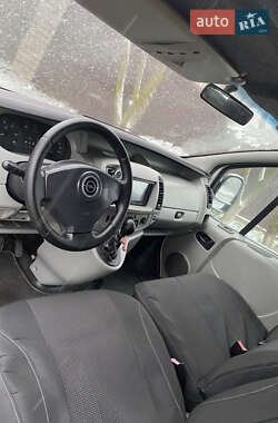 Минивэн Opel Vivaro 2003 в Чернигове