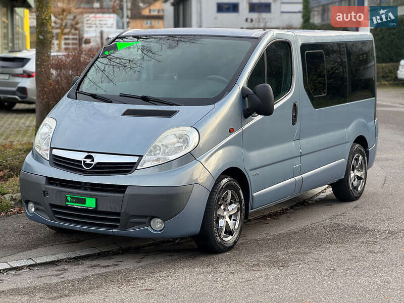 Мінівен Opel Vivaro 2008 в Рівному