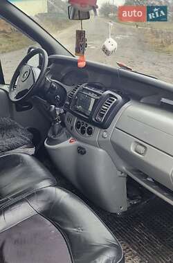 Мінівен Opel Vivaro 2007 в Острозі
