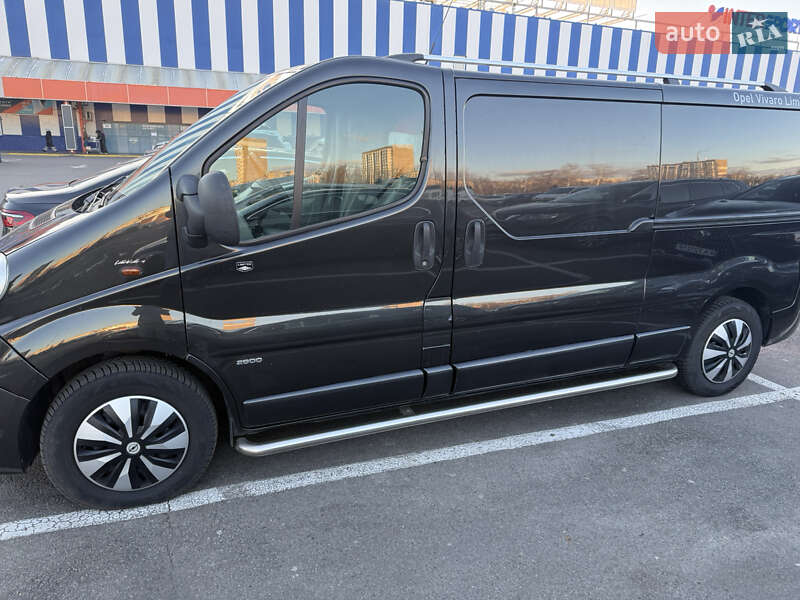 Opel Vivaro 2013