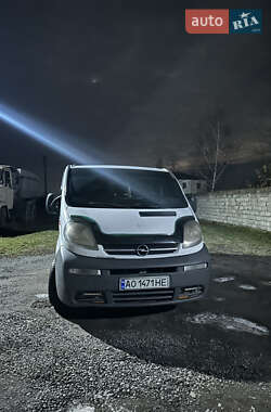 Мінівен Opel Vivaro 2004 в Мукачевому