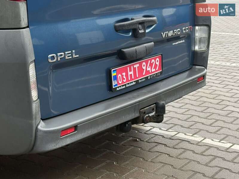 Мінівен Opel Vivaro 2009 в Карлівці