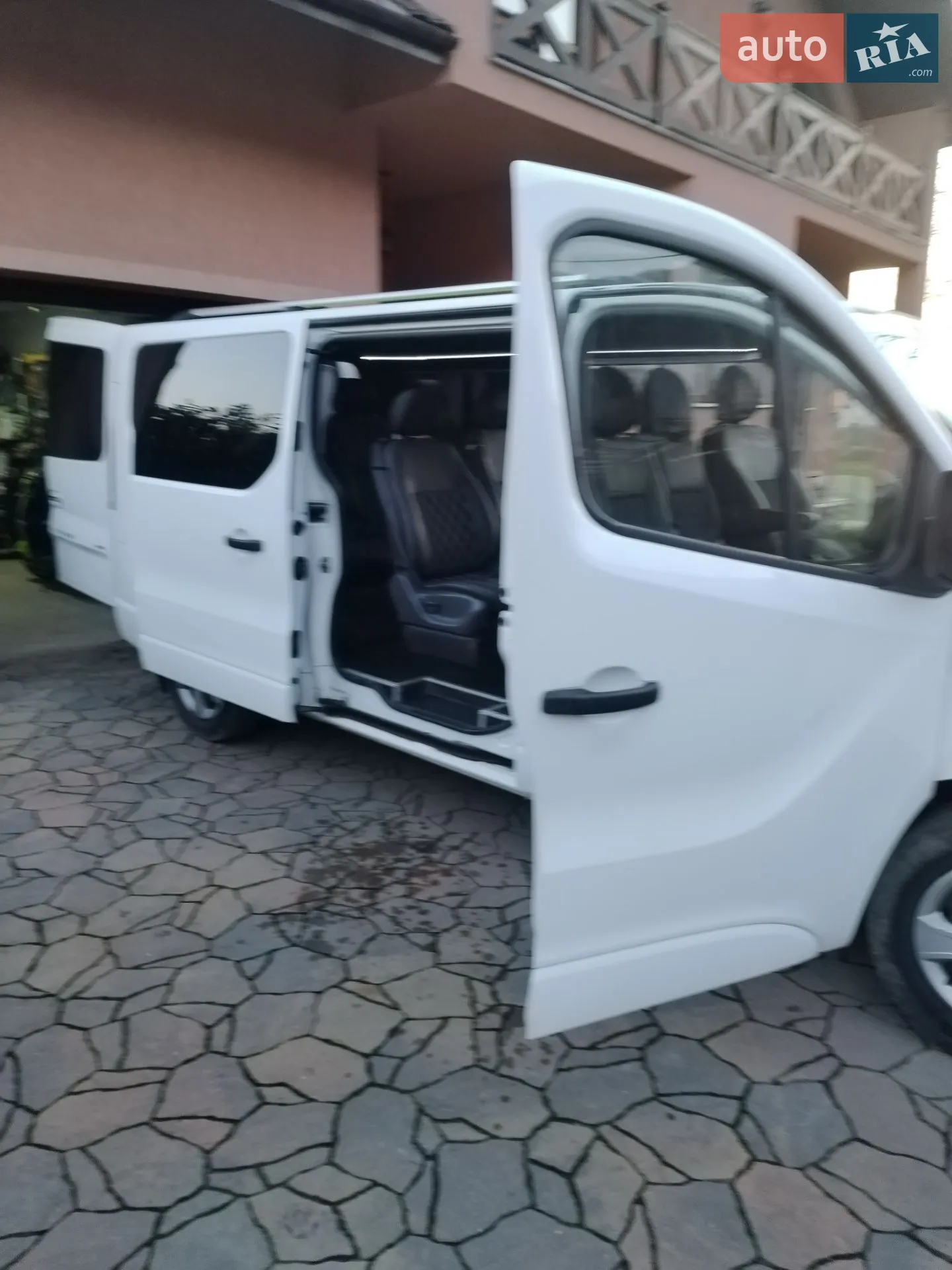 2015 Opel Vivaro - мініатюра 20