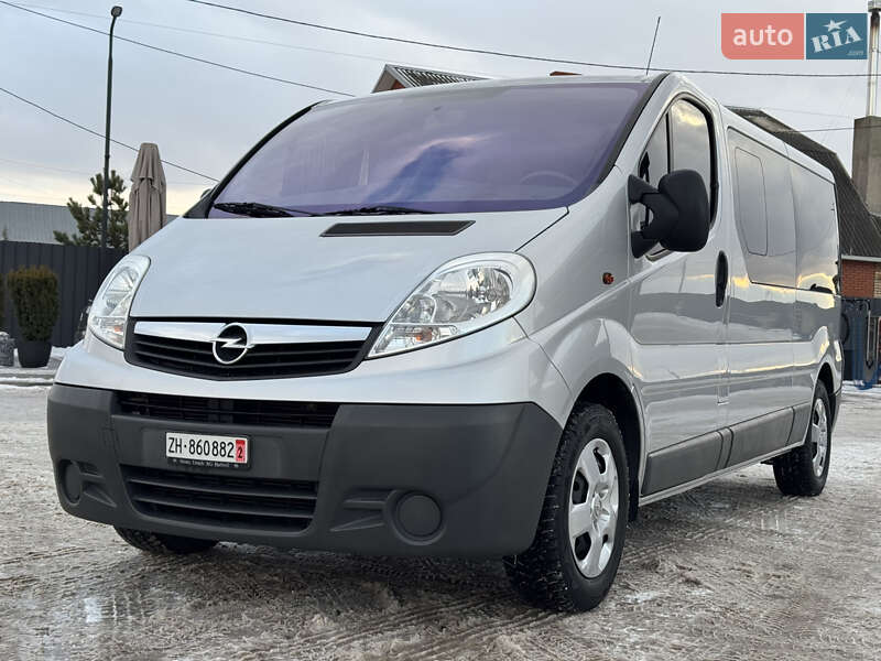 Минивэн Opel Vivaro 2012 в Луцке фото 3 Минивэн Opel Vivaro 2012 в Луцке