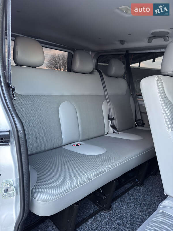 Минивэн Opel Vivaro 2012 в Луцке фото 60 Минивэн Opel Vivaro 2012 в Луцке