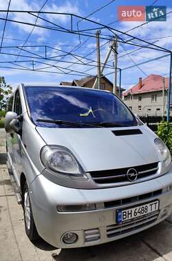 Минивэн Opel Vivaro 2002 в Доброславе