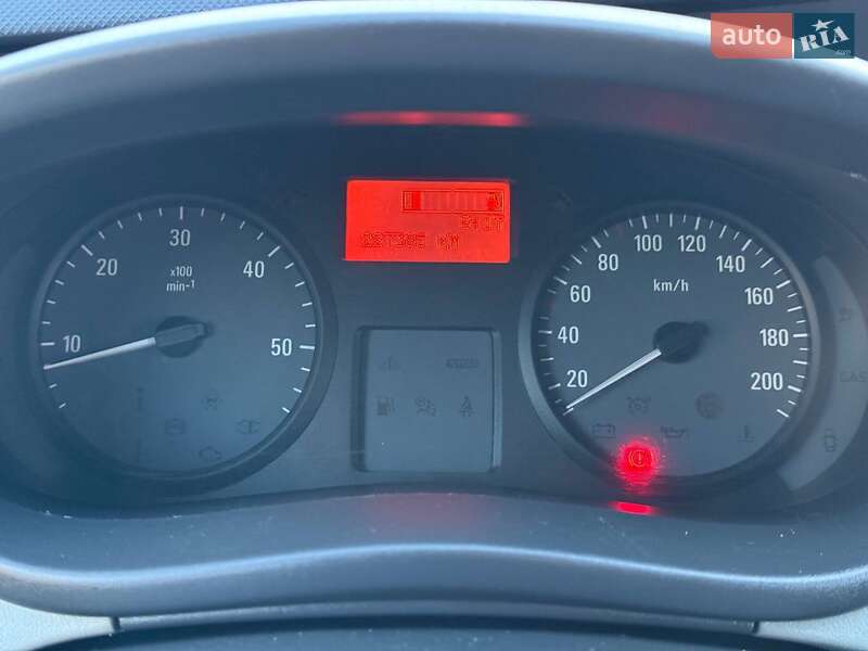 Минивэн Opel Vivaro 2012 в Коломые фото 15 Минивэн Opel Vivaro 2012 в Коломые