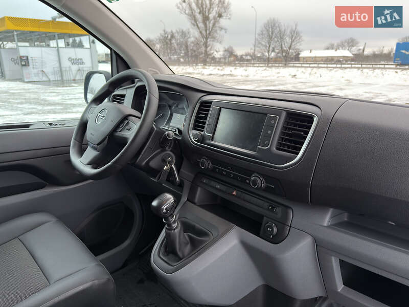 Вантажний фургон Opel Vivaro 2020 в Радивиліві