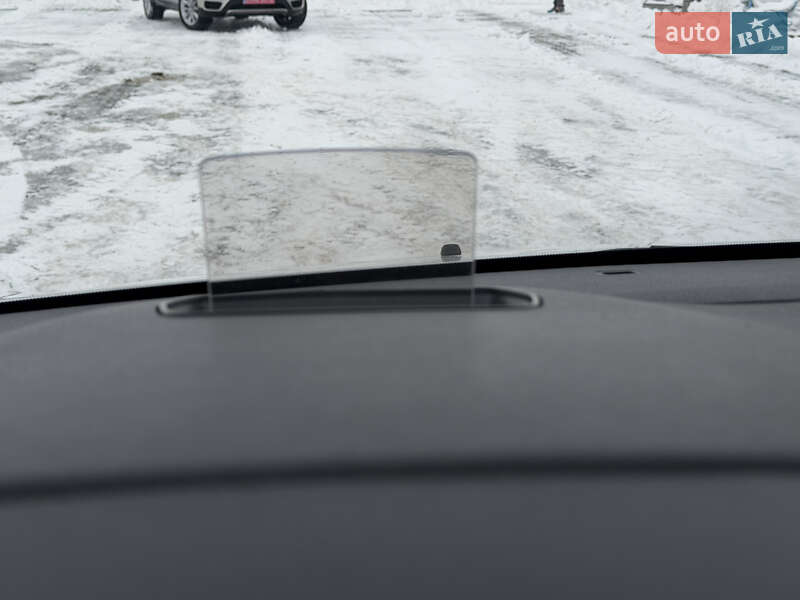 Вантажний фургон Opel Vivaro 2020 в Радивиліві