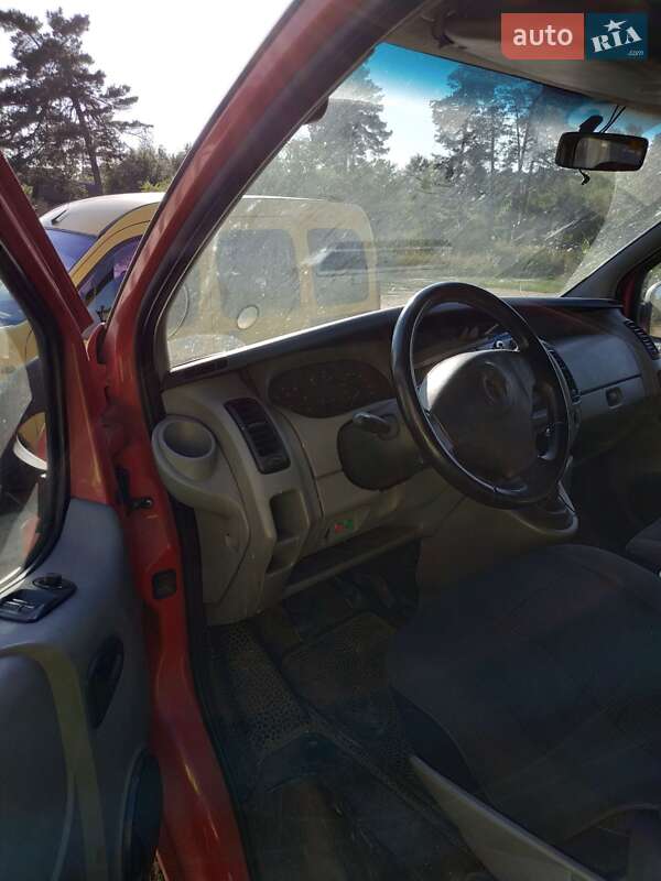 Мінівен Opel Vivaro 2001 в Іршанському