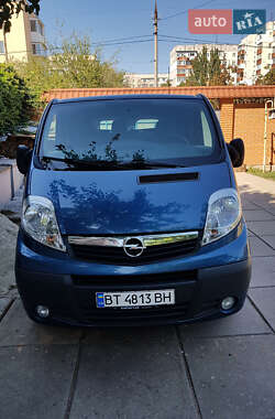 Мінівен Opel Vivaro 2012 в Каневі