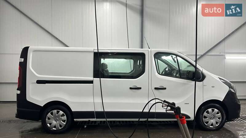 Opel Vivaro 2017
