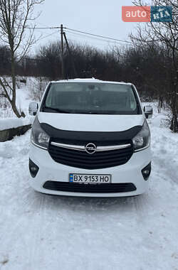 Мінівен Opel Vivaro 2017 в Львові