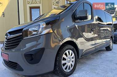 Минивэн Opel Vivaro 2016 в Львове