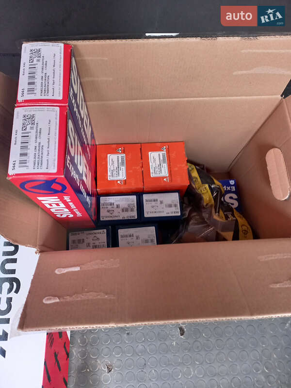 Минивэн Opel Vivaro 2015 в Сарнах