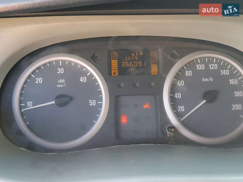 Грузопассажирский фургон Opel Vivaro 2007 в Днепре фото 47 Грузопассажирский фургон Opel Vivaro 2007 в Днепре