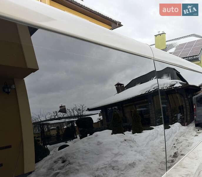 Минивэн Opel Vivaro 2012 в Львове