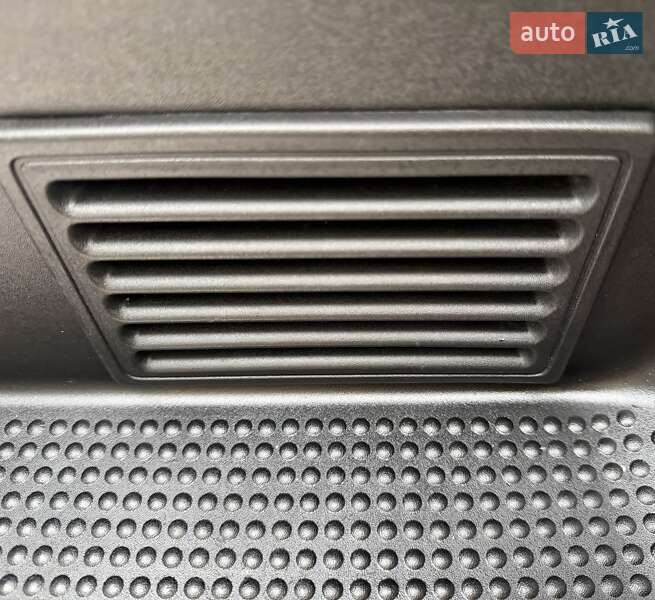 Минивэн Opel Vivaro 2012 в Львове