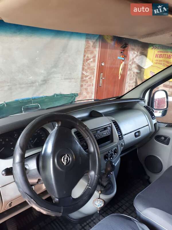 Минивэн Opel Vivaro 2004 в Хмельницком