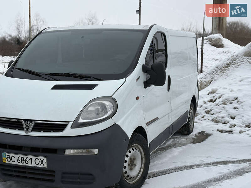 Opel Vivaro 2005