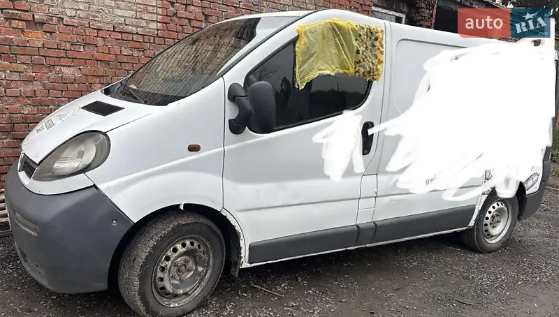 Opel Vivaro 2005