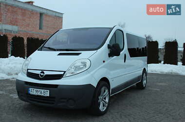 Минивэн Opel Vivaro 2012 в Жовкве