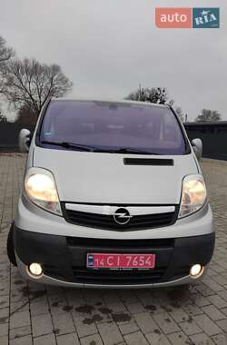 Мінівен Opel Vivaro 2013 в Львові
