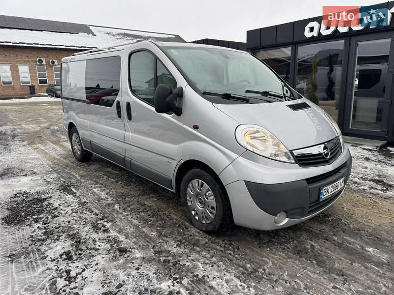 Opel Vivaro 2014