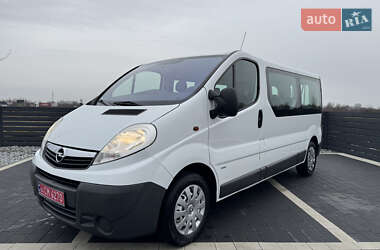 Минивэн Opel Vivaro 2014 в Мукачево