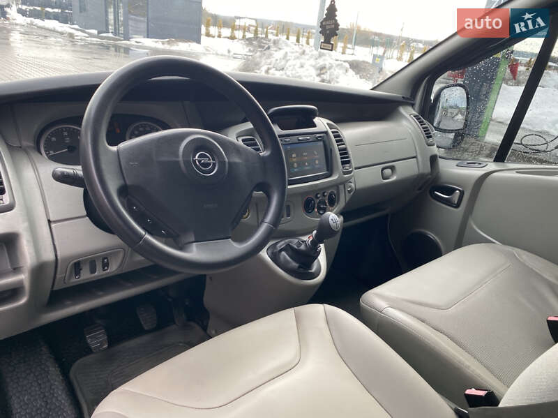 Минивэн Opel Vivaro 2007 в Луцке фото 19 Минивэн Opel Vivaro 2007 в Луцке