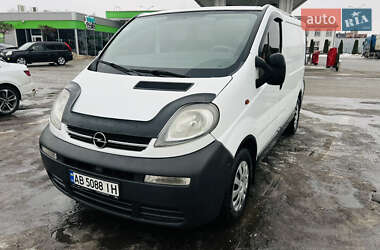Грузовой фургон Opel Vivaro 2005 в Виннице
