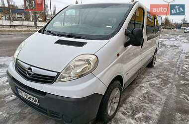 Минивэн Opel Vivaro 2012 в Киеве