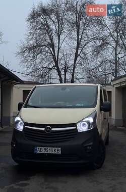 Минивэн Opel Vivaro 2016 в Виннице