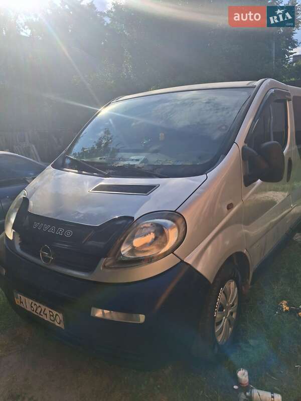Минивэн Opel Vivaro 2004 в Киеве фото 3 Минивэн Opel Vivaro 2004 в Киеве