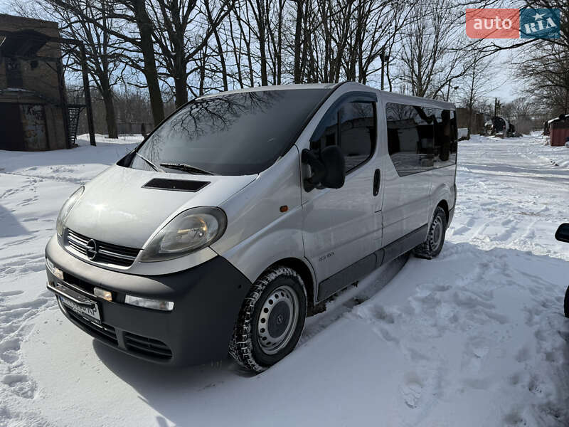 Opel Vivaro 2006
