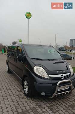 Минивэн Opel Vivaro 2009 в Мостиске