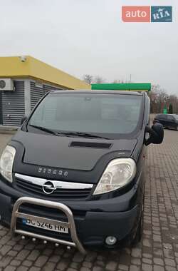 Минивэн Opel Vivaro 2009 в Мостиске